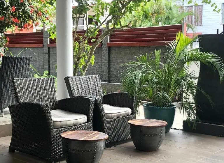 اتاق استاندارد با بالکن, Villa Famiri Boutique