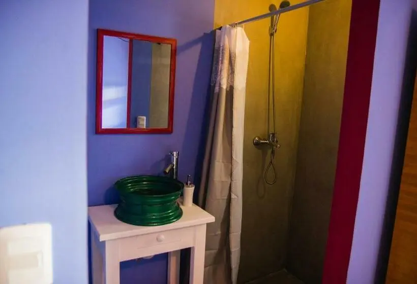 スタンダードトリプルルーム, Del Barcito Hostel And Suites