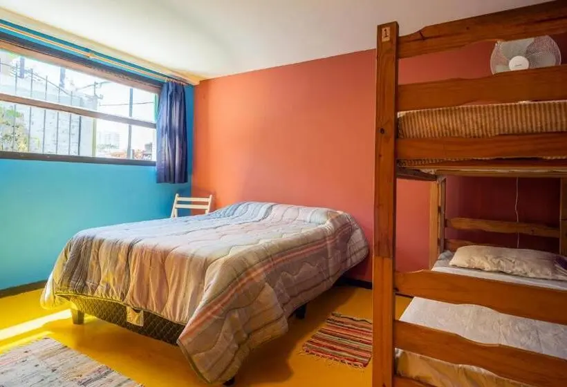 スタンダード４人部屋, Del Barcito Hostel And Suites