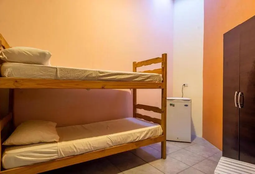 バス共有のスタンダードルーム, Del Barcito Hostel And Suites