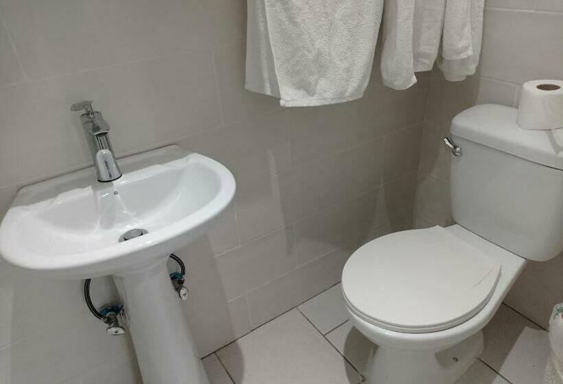 带2个双人床的标准工作室, Casa Coco