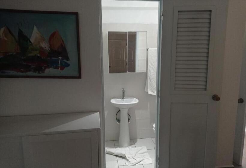 带2个双人床的标准工作室, Casa Coco