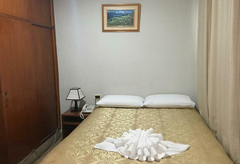 اتاق استاندارد, Domingo Savio