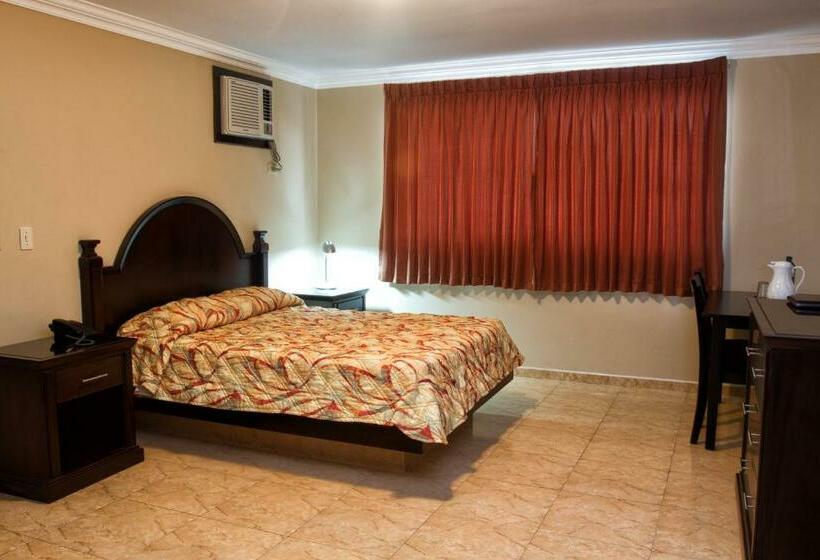 غرفة قياسية فردية, Milan Panama