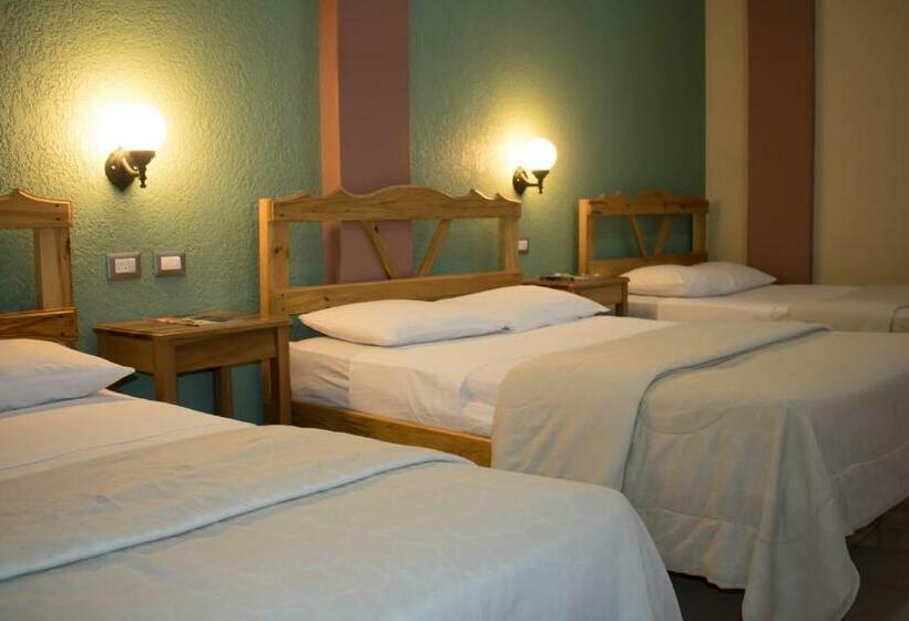 اتاق استاندارد سه نفره, San Jorge