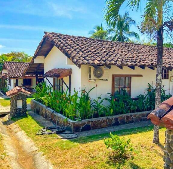 Номер Стандарт, Santa Catalina Panamá