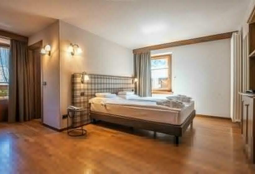 اتاق استاندارد, Spol   Adults Only