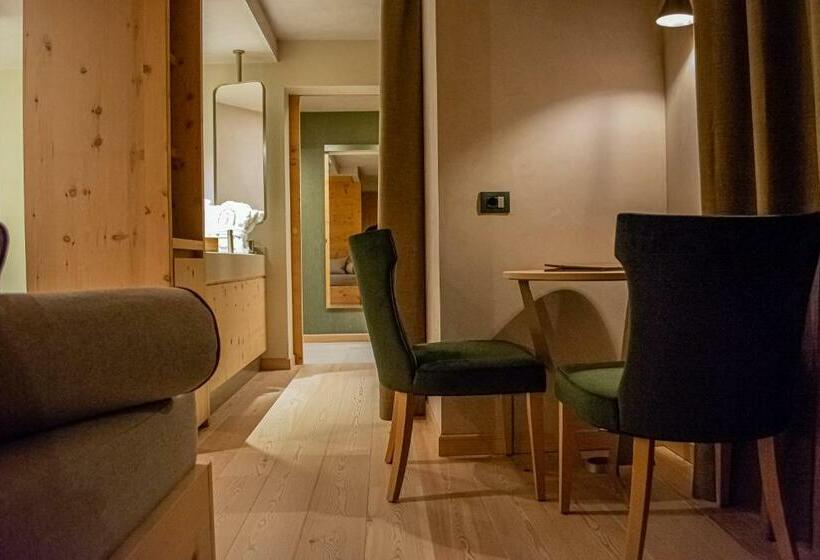 اتاق لوکس سه تخته, Spol   Adults Only