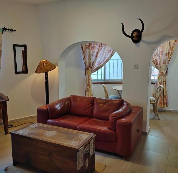 סוויטה, Tilapia