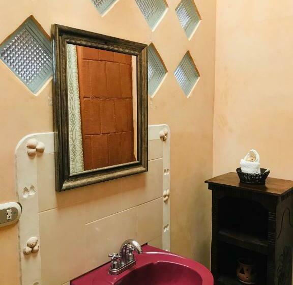 اتاق استاندارد, Utz Jay