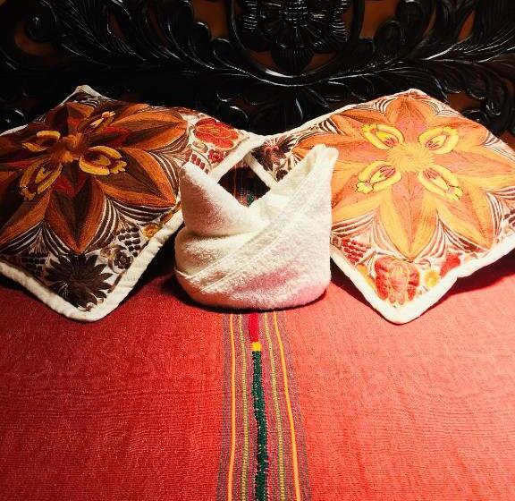 اتاق لوکس, Utz Jay