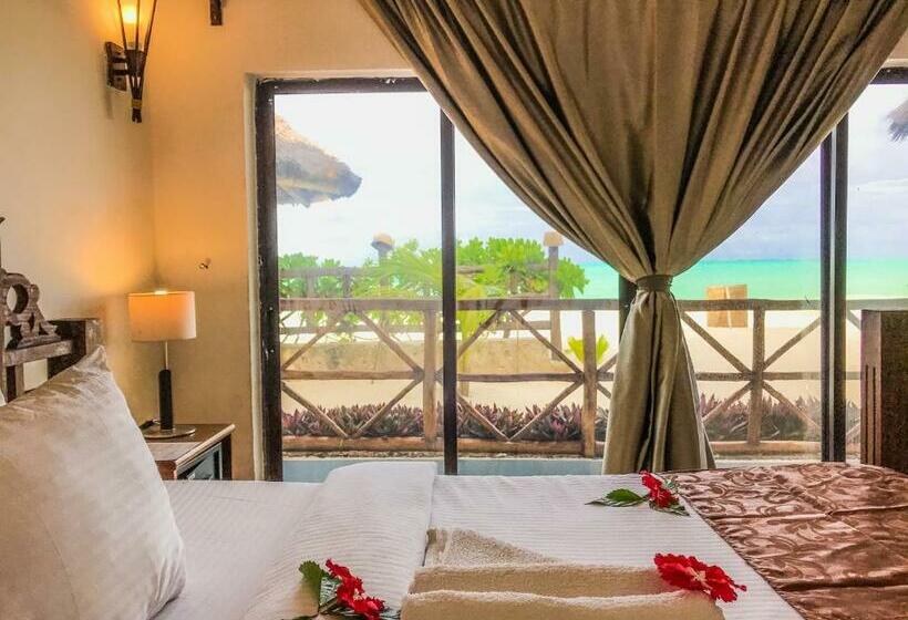 غرفة ديلوكس مطلّة علي البحر مزوَّدة بشُرفة, Jambiani White Sands Bungalows