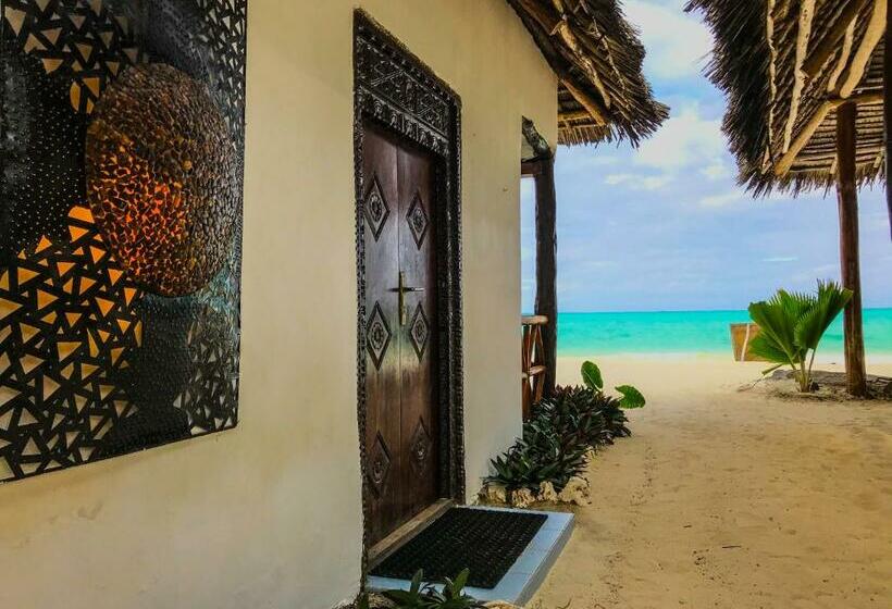 Номер Deluxe Вид на Море с Балконом, Jambiani White Sands Bungalows