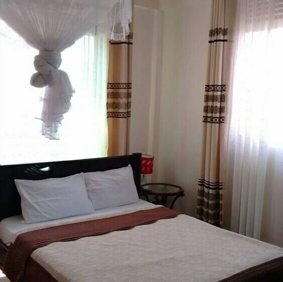 اتاق لوکس, United Motel Entebbe