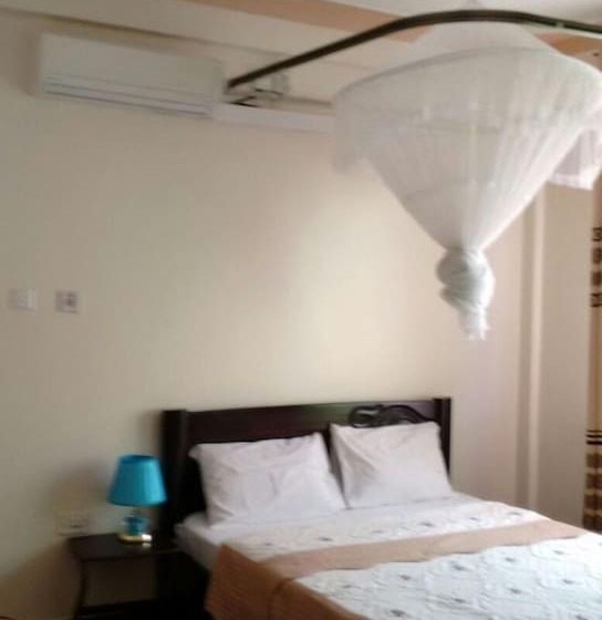 اتاق لوکس, United Motel Entebbe