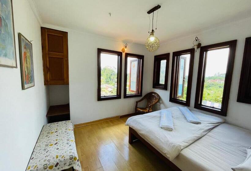 Cameră Standard cu Baie Comună, 中国蒲公英民宿山景别墅与中餐dandelion Guest House Villa With Mount View