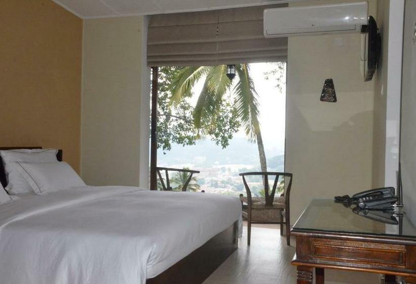 חדר סטנדרט עם מיטת קינג, The Buena Vista Kandy