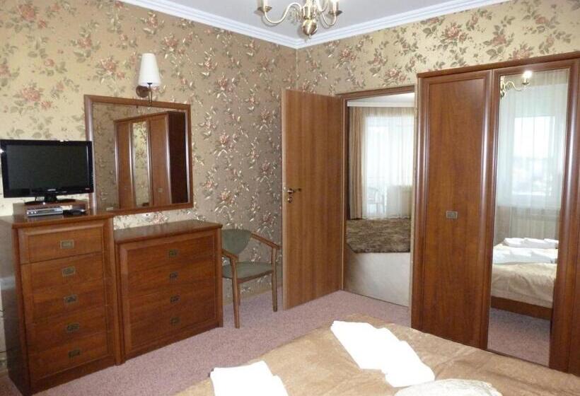 سوییت, Hermes Resort Hotel With Medical Treatment