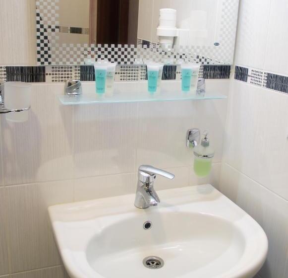 스위트, Hermes Resort Hotel With Medical Treatment