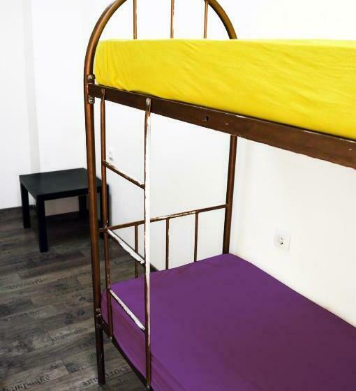 Economy Triple Room, Hostel Railway Kiev