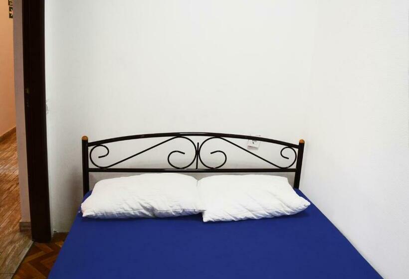 اتاق اکونومی, Hostel Railway Kiev