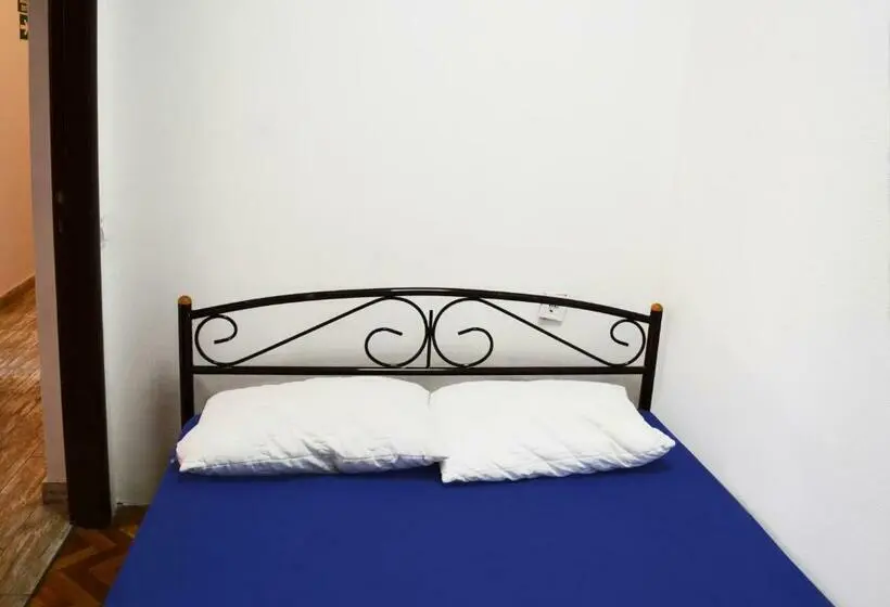 اتاق اکونومی, Hostel Railway Kiev