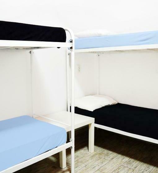 Economy Triple Room, Hostel Railway Kiev