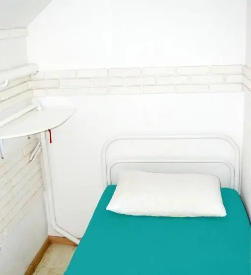 اتاق عادی یک تخته, Hostel Railway Kiev