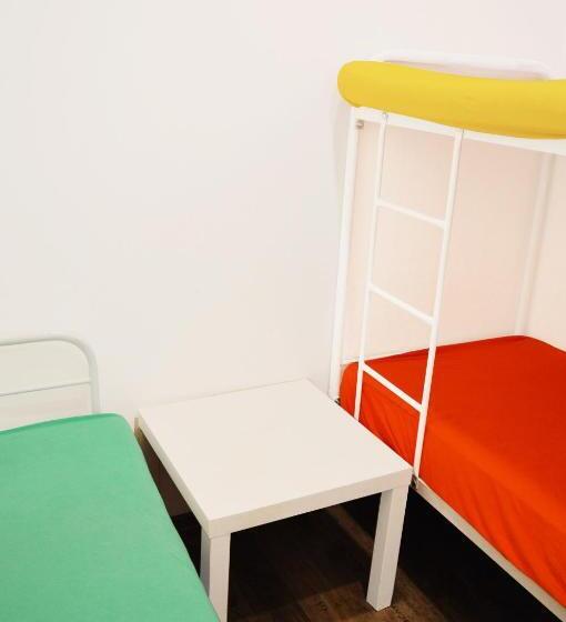 اتاق استاندارد, Hostel Railway Kiev