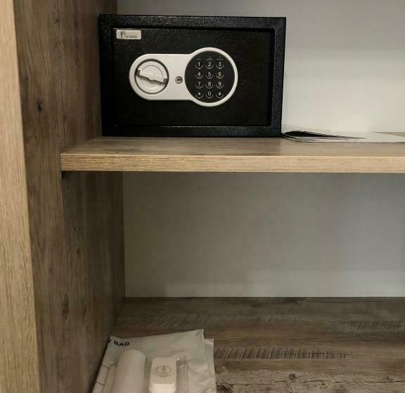 اتاق استاندارد با بالکن, Boutique Tovmed