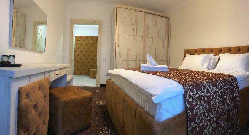 اتاق استاندارد با بالکن, Boutique Tovmed