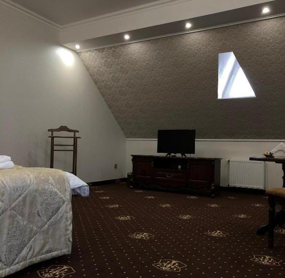 آپارتمان 1 خوابه با بالکن, Boutique Tovmed