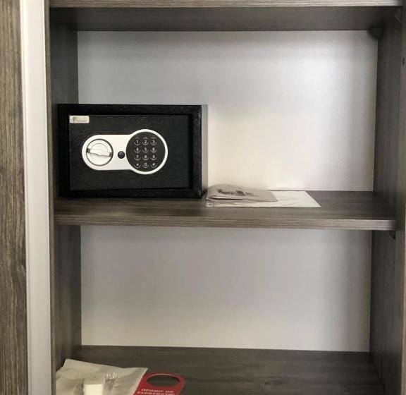 اتاق استاندارد با بالکن, Boutique Tovmed