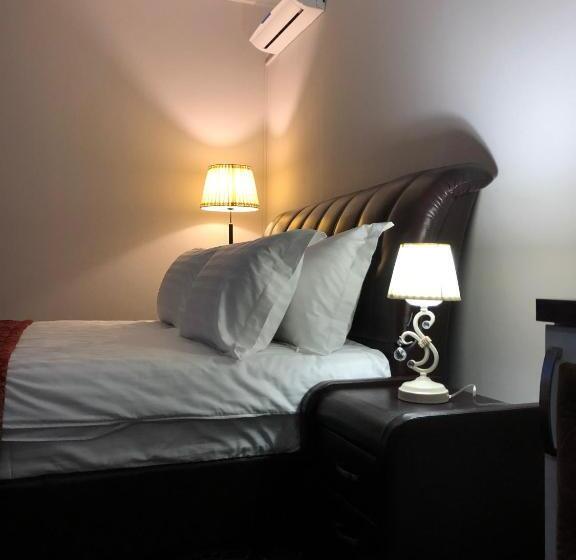 اتاق سوپریور, Boutique Tovmed