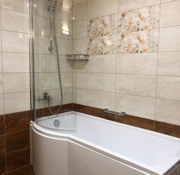 آپارتمان 1 خوابه با بالکن, Boutique Tovmed