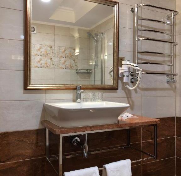 آپارتمان 1 خوابه با بالکن, Boutique Tovmed