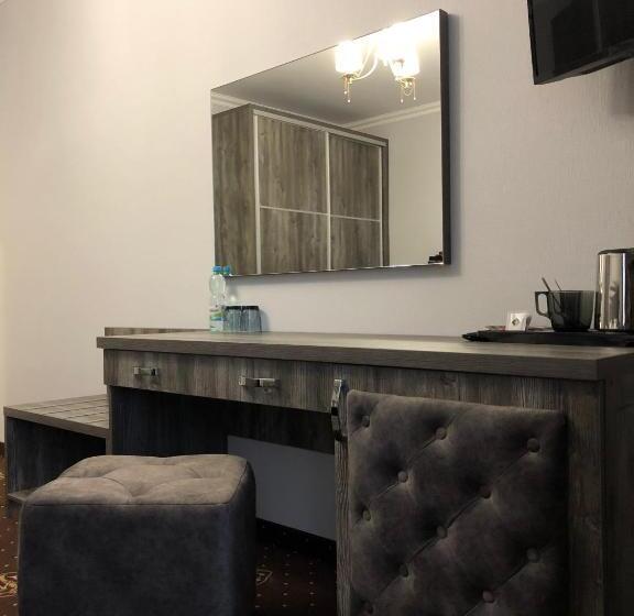 اتاق استاندارد با بالکن, Boutique Tovmed