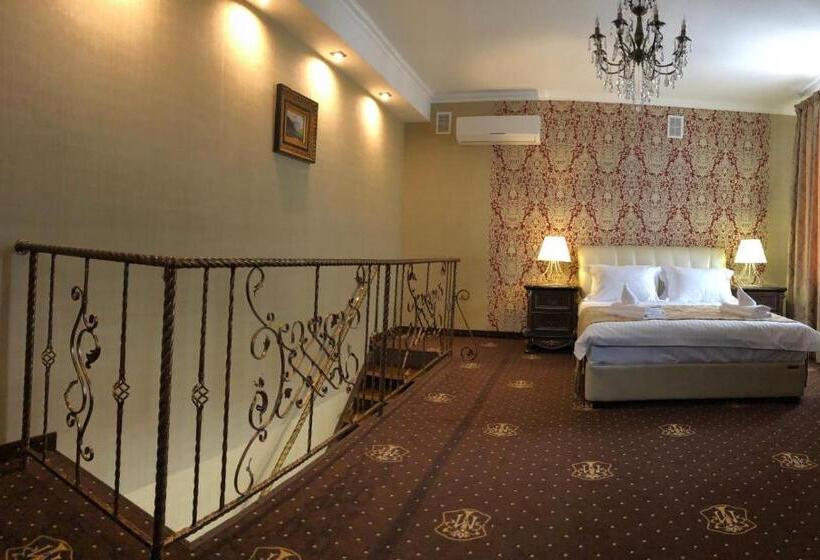 آپارتمان 1 خوابه با بالکن, Boutique Tovmed