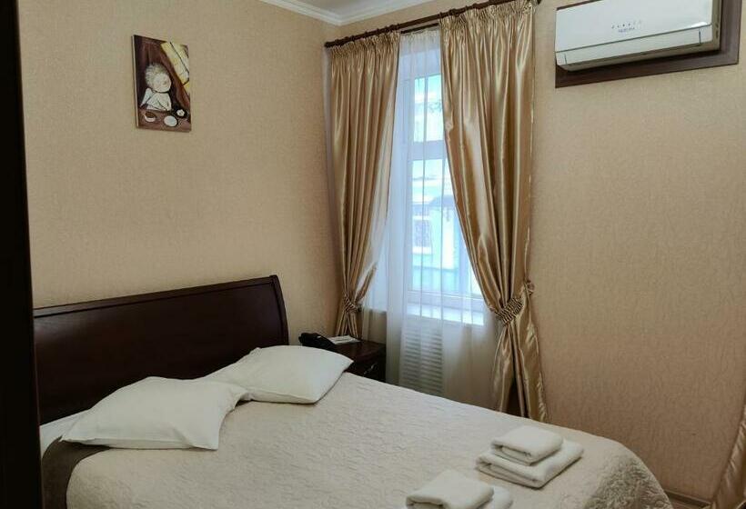 آپارتمان اقتصادی دو خوابه, Evropeyskiy