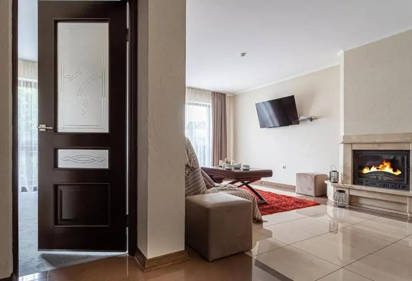 آپارتمان 1 خوابه با چشم‌انداز, Graal Resort