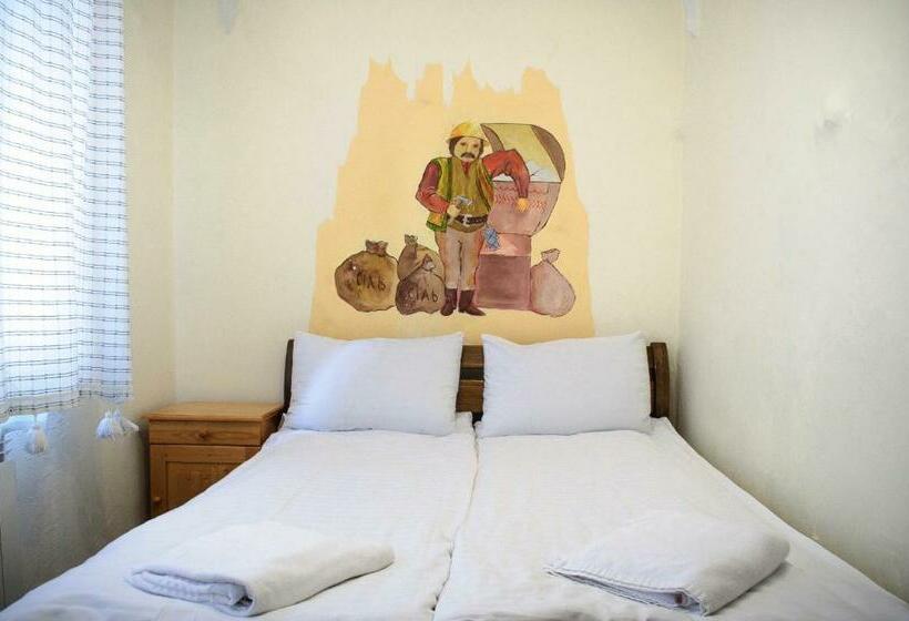 اتاق استاندارد, Muzey Sadyba Grazhda