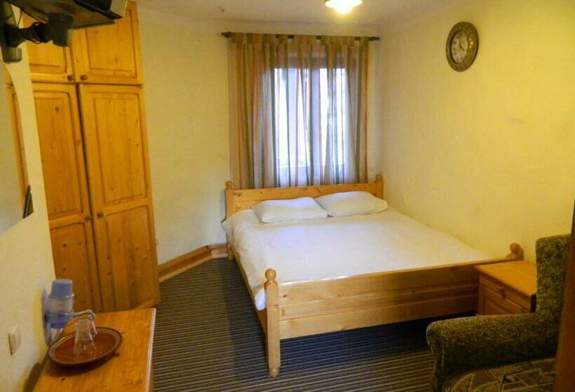 اتاق استاندارد, Muzey Sadyba Grazhda