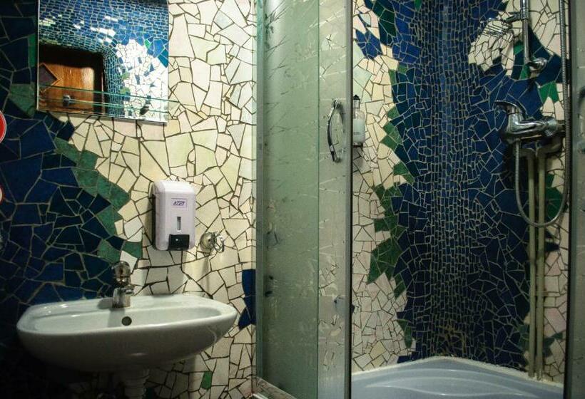 اتاق استاندارد, Muzey Sadyba Grazhda