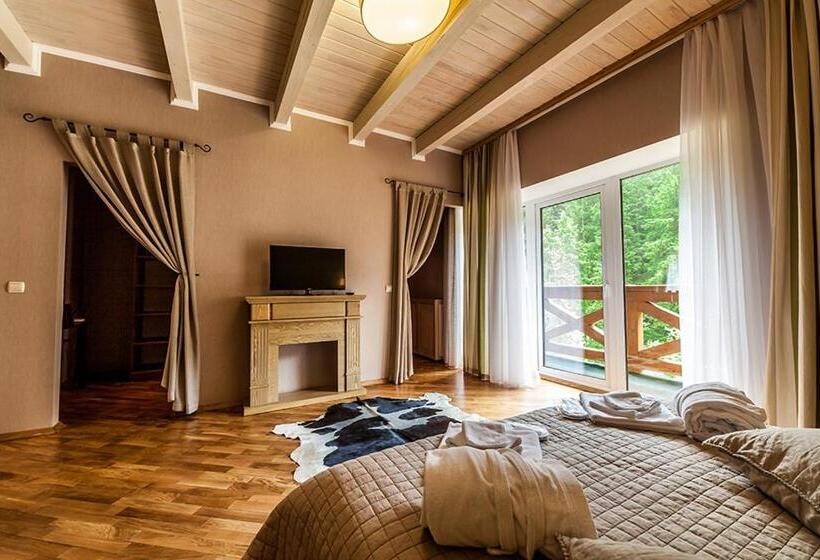 شقة غرفة واحدة, Olga Deluxe