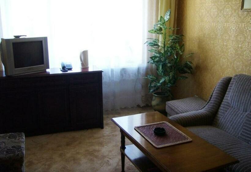 سوییت, Profspilkovyi