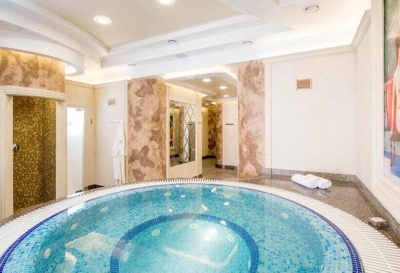 اتاق استاندارد با بالکن, &spa Pysanka, готель писанка, 3 сауни та джакузі   індивідуальний відпочинок у спа