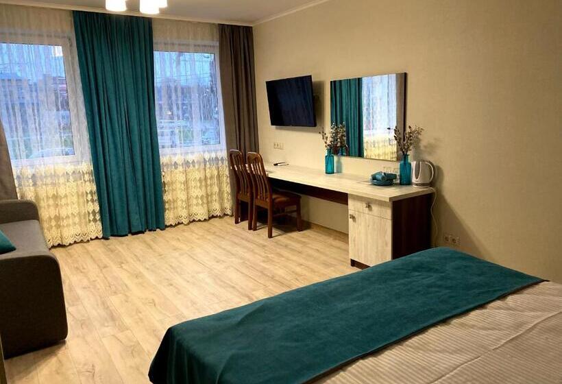 سوئیت با تخت بزرگ, &spa Pysanka, готель писанка, 3 сауни та джакузі   індивідуальний відпочинок у спа