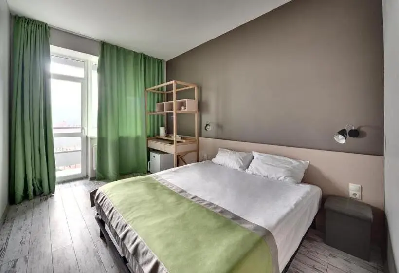 Standard-huone, Vesna