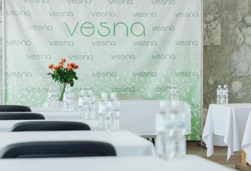 Economy-huone, Vesna