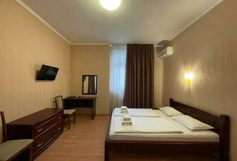 سوییت جونیور, Irishotels